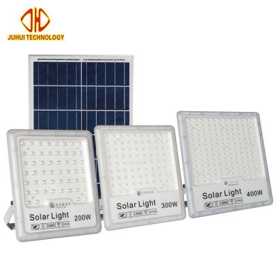 China Hot Product Outdoor Rainproof Aluminum Solar Garden IP68 SMD2835 200W 300W 400W LED Flood Light for sale