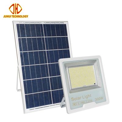 China Wholesale Outdoor Aluminum IP67 100Watt 200Watt 300Watt 400Watt Garden LED Rainproof Solar Flood Light for sale