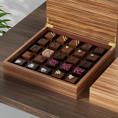 China Valentine's Day Gifts Cookie Box Chocolate Packaging Box Chocolates Customized Luxury Wooden Gift Box for sale