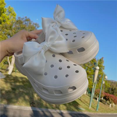 China Breathable Wholesale women new summer women's clogs outdoor garden shoes Bowknot nursing clogs for sale