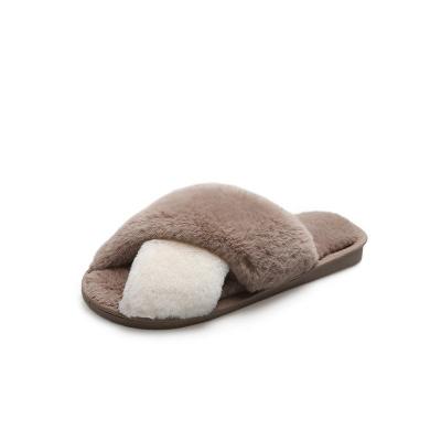 China Fashion Breathable Fur Import Woman Warm Fluffy Slipper Cross Women Fur Indoor Outdoor Slippers for sale