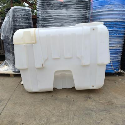 China Corrosion Resistant 1000L Spray Water Tank Mold for sale