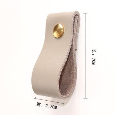 China Minimalist Hot Selling Handmade Leather Drawer Wardrobe Pull Cabinet Pulls Door Handle Pulls Knob for sale