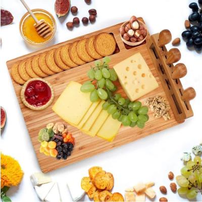 China Wholesale Disposable Eco Friendly Rustic Acacia Walnut Small Round Extra Large Logo Deli Bamboo Wooden Board with Knife Set for sale