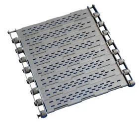 China Placa de cadena perforada de Mesh Conveyor Belt Stainless Steel del alambre con el bafle en venta