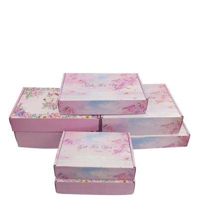 China Christmas Recyclable Luxury Wholesale Fancy Pink Custom Gift Box Matte Paper Packaging for sale