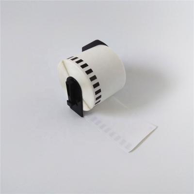 China Compatible Brother DK 22205 DK22205 DK 2205 Compatible Labels With Spool 62mm*30.48m For QL 570 580 700 710 720 800 1050 1060 for sale