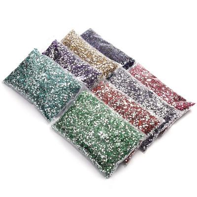 China Hot Selling Flatback Colors Resin Rhinestones Multi Purpose Fake Stone Flatback Art Decoration Bulk Resin Fake Stones for sale