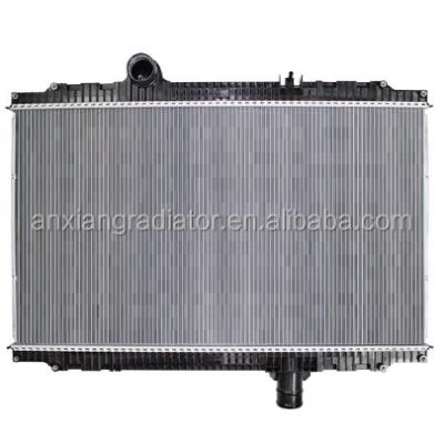 China Tractor Aluminum Plastic Parts Aluminum Tanks Core Truck Radiator For Kenworth T300/T370 Peterbilt 330/335/340 Model CTVTM82893 8289 BEHCH5408 for sale