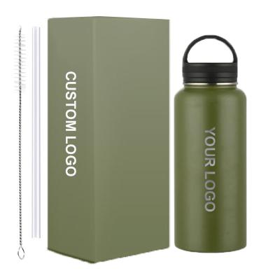 China Custom Sustainable Laser Engrave Sports Insulated Stainless Steel Water Bottle 1000Ml 32 Ounce Metal Outdoor Sports Reusable Water Bottles for sale