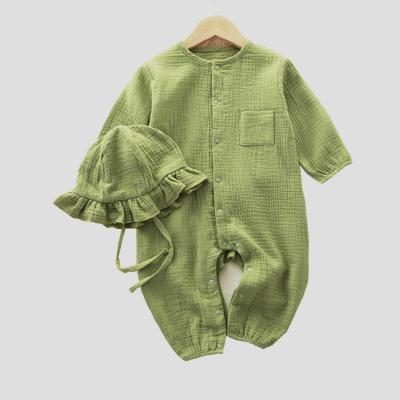 China Cute baby musin romper with hat solid color sleeve cotton linen muslin romper hat along plain wholesale babies set for baby for sale