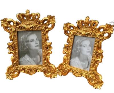 China Classic European Gold Color 7 Inch Antique Resin Photo Frame Frame Decorations for sale