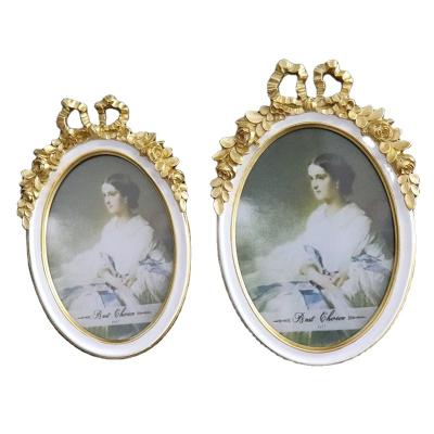 China Classic European Factory Mount Frame Decor 15.5*23.5cm Resin Photo Frame for sale