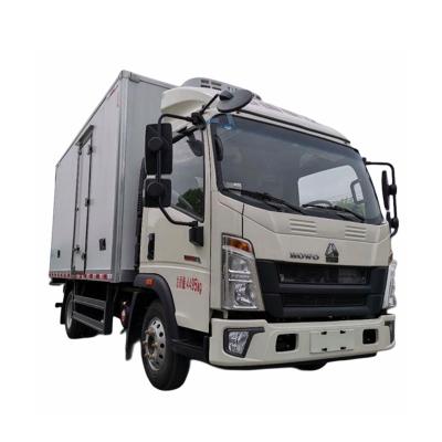 China Chinese Used SINOTRUK HOWO 4X2 Cargo Truck 290HP Hand Drive Trucks 8500x2496x3048 for sale