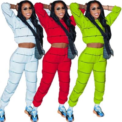 China 2021 New QUICK DRY Ladies Set Design Loungewear Sweatshirt And Pants Stripe Printed Hoodie Sweat Panties/Sweat Tracksuit Sets For Women for sale