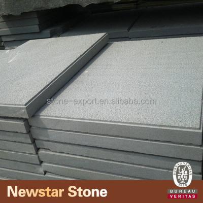 China Natural Split Wall Surface Calibrated Gray Sandstone Tiles for sale