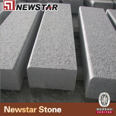 China Exterior Decoration Newstar Gray Chinese Granite Curbing Grading , Granite Curb Stone for sale