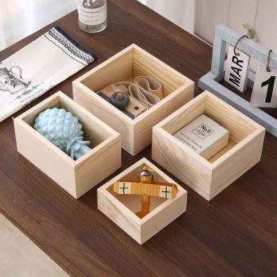 China Handmade Luxury Wooden Box Basket Box With Handle With Lid Bridesmaid Wooden Box Packaging for sale