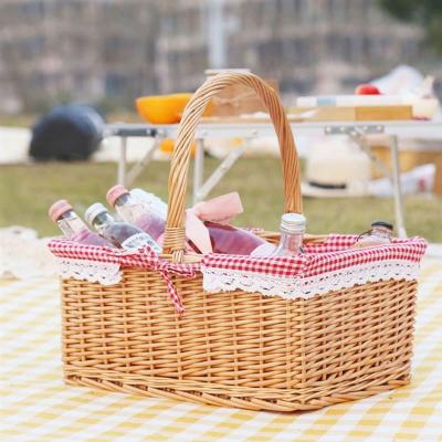 China Sustainable Set Wicker Basket With Lid For Picnic Picnic Basket Insulated for sale