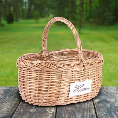 China Sustainable Wicker Basket With Full Set Of Dinnerware Cheap Wicker Wholesale Picnic Basket 4 Person for sale