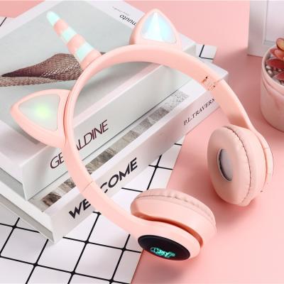 China 2021New Arrival Super Cute Cartoon Headband Children Headphones Earphones Gaming Stereo Headset For Unicorn Kid Wireless Kids Headphone for sale