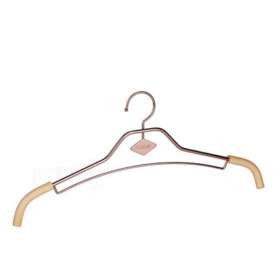 China Luxury Metal Lingerie Hanger Rose Gold Silver Color Eco-friendly Underwear Bra Hangers for sale