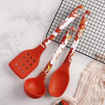 China Customized Viable Silicone Kitchen Accessories Kitchenware Customized Home Utensils for sale