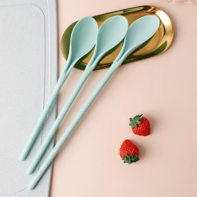 China Sustainable 3 Pcs Kitchen Household Stick Utensils Cutlery Non Cooking Plastic Fruit Servers Spoon Salad Tools for sale