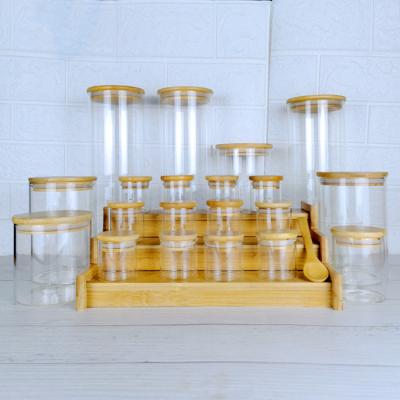 China 2021 Hot Sale Kitchen Storage Borosilicate Glass Jar Set Spice Container Bottles With Bamboo Lid for sale