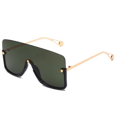 China Fashion sunglasses 2021 new star fashion outdoor sunglasses large frame fashionable one-piece for sale