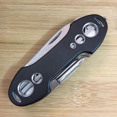 China Multi Functional Knife Product Customization Multifunctional pocket knife,folding knife hunting camping knife with great price for sale