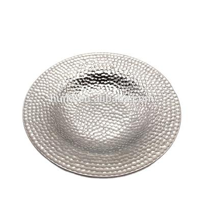 China Sustainable Ceramic Round Fruit Dish With Dotted Design In Silver Plate For Home Decoration for sale