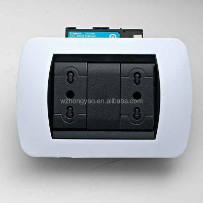 China Italy Standard 2 Band 3 Pin Wall Switch Socket For Residential / General Purpose Office Or Home for sale