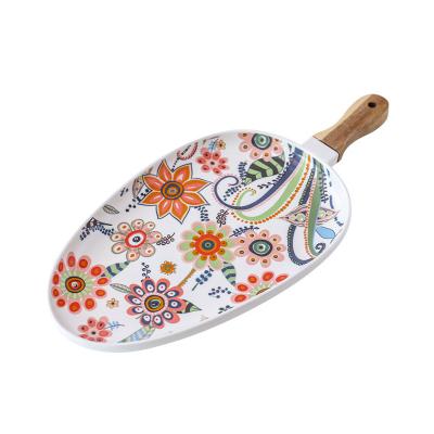 China Fancy Floral Fancy Dessert Dish Breakfast Steak Dish Dinnerware Viable Portuguese Ceramic Dish With Wooden Handle for sale