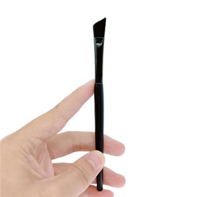 China Oblique Smudge Brush New Eyebrow Brush Scrub Custom High Look Makeup Level Brush Single Black for sale