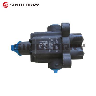 China SHACMAN SINOTRUCK HOWO SINOTRUK HOWO STR GEARBOX PARTS HW19710 HW19712 Double H Valve SPARE PARTS AZ2203250003 for sale