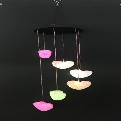 China PLASTIC Color Changing Park Heart Shaped Garden LED Solar Wind Chime Decorative Wind Chime Light for sale