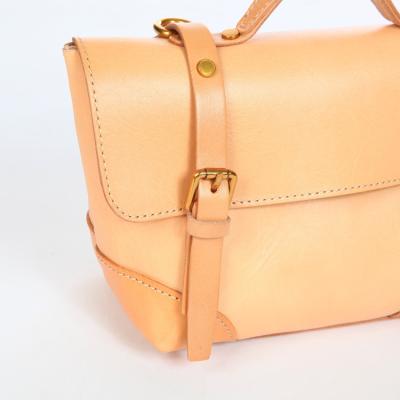 China Genuine Leather Girls Women Purse Vintage Water Resistant Leather Handbags Women's Purse Bag for Purchasing for sale