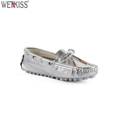 China Hot Ladies Loafer Genuine Leather Upper Flats Slip On Around Toe Slip On Flats for sale