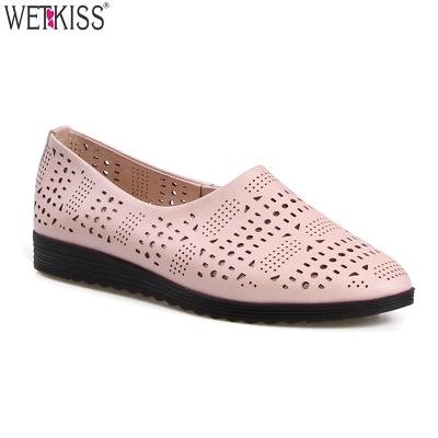 China New Arrival Fashion\Comfortable\Durable Slip On Woman Leather Flats Hollow Out Platform Ladies Flats for sale