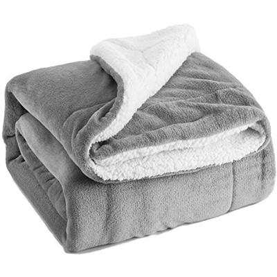 China Wholesale PORTABLE Luxury Solid High Quality Solid Polyester Flannel Sherpa Sofa Bed Throw Soft Warm Cozy Blanket For Winter for sale