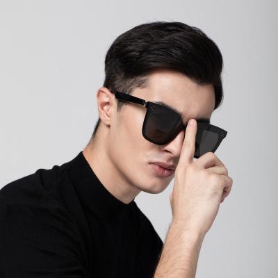 China BLUETOOTH SUNGLASSES Shape Bone Conduction Headphones Sun Glass With Speaker Wireless Smart Audio Earphone Charging Sunglasses for sale