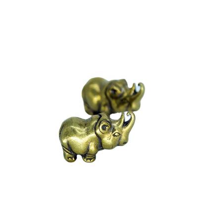 China China Wholesale Custom Large Hand Carved Golden Rhino Brass Statue Outdoor Decoration for sale