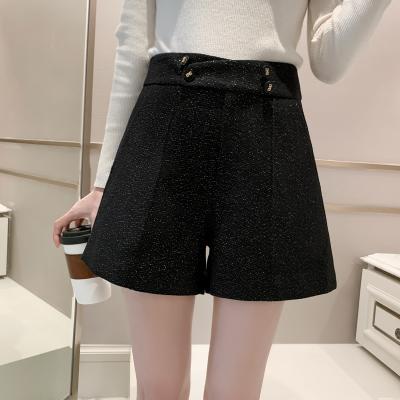 China New Fashion Autumn And Winter Elegant Women's Shorts Anti-wrinkle Woolen Ladies Stylish Black Side Pockets Short Pants for sale