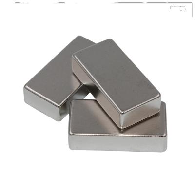 China Industrial Magnet Customize Strong Rare Earth Bar N52 Block Magnet Neodymium Magnet Bar for sale