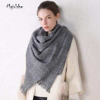 China Mgirlshe Grery Plaid Scarf Warm Shawl Cover Up Large Imitation Scarves Tassel Blanket Plaid Warm Classic Black White Black Cashmere Shawls for sale