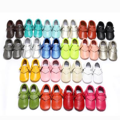 China genuine leather soft baby shoes/waterproof wholesale baby moccasins for sale