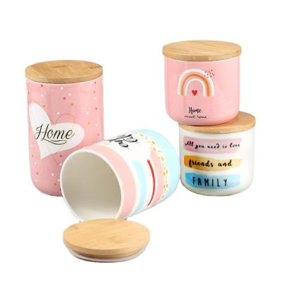 China Disposable disposable jars with wooden lids ceramic cups with lid ceramic cup with lid plain for sale