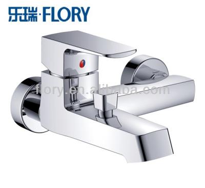 China Without Single Lever Wall Mounted Chromed Brass Handle Square Slide Bar Bathtub European Bathroom Faucet Mixer for sale