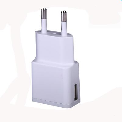 China Mobile Phone CE ROHS Approved 5V 1A USB Wall Charger For Mobile Phone Use for sale